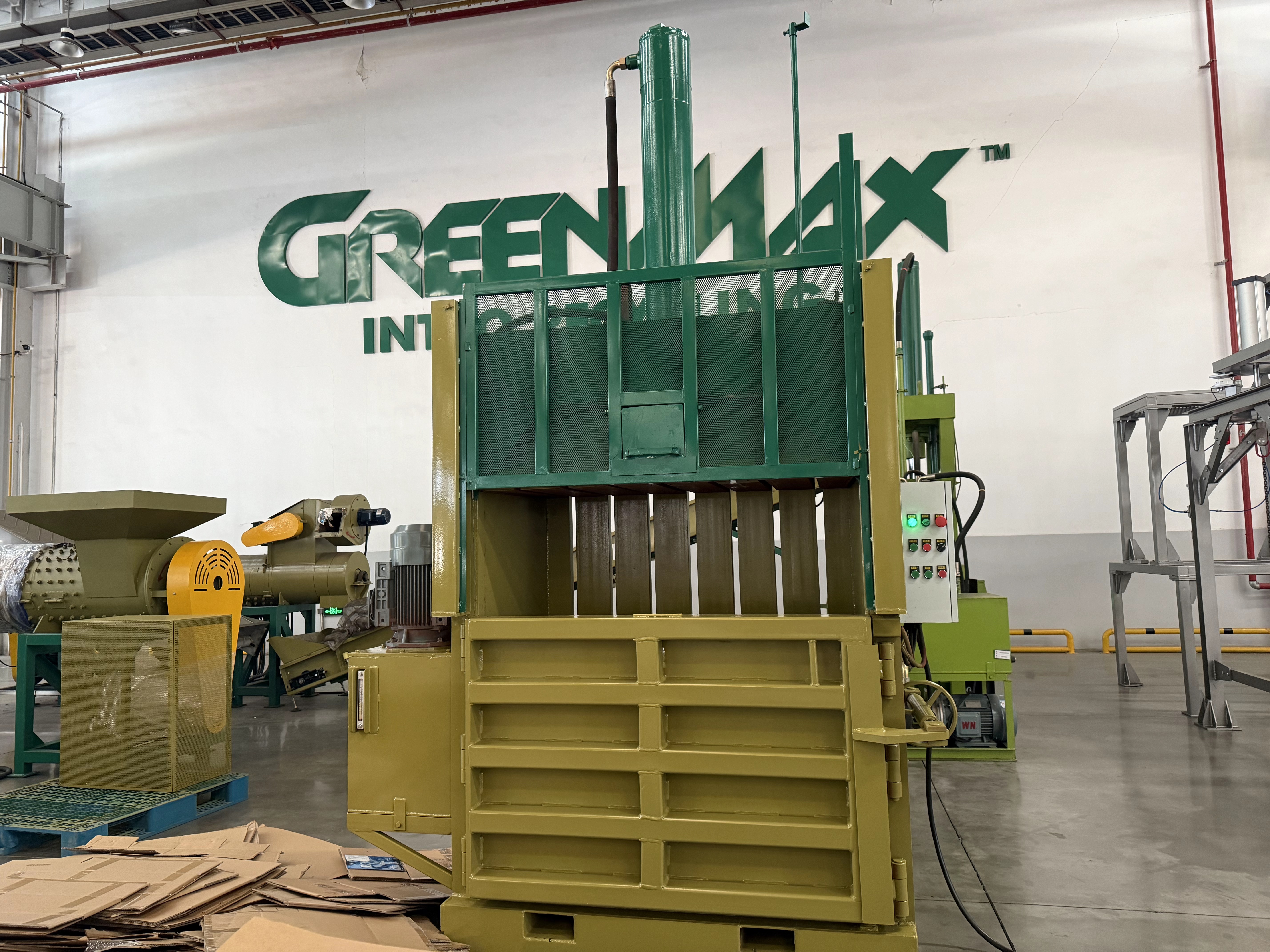 Prasa-do-magazynu-GREENMAX